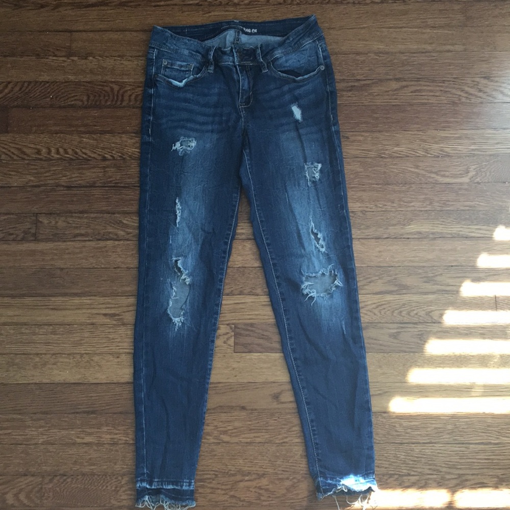 Blue skinny jeans